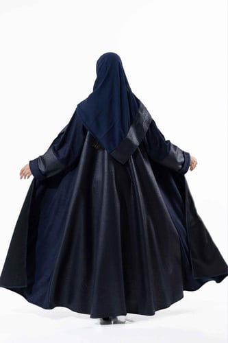 عباية كحلي شتوية بتدخيلات شامواة جلد من الامام وال...