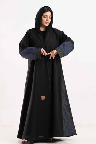 عباية كلوش بتدخيلات جاكار اورجنز من الخلف والأكمام