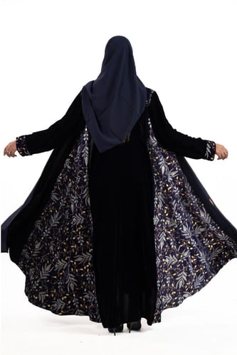 عباية رسيل مخمل كحلي مطرز