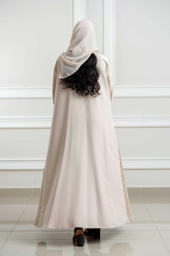 عباية بيج كلوش مع تدخيلات كسرات من الأمام