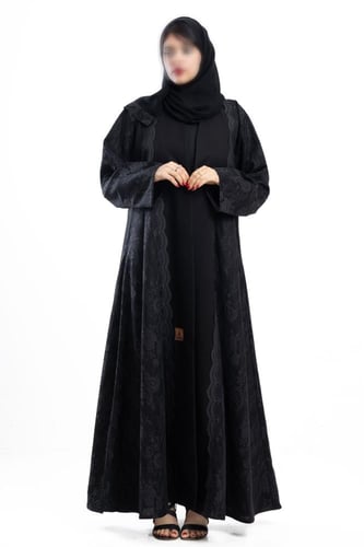 عباية ظِلال بتل اسود مطرز