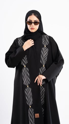 عباية جوليا بتطريز جاكر مع زرار زينة