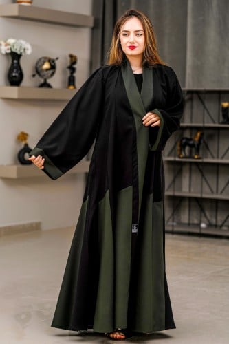 عباية كلوش مع تدخيلات قماش أسود مع زيتي
