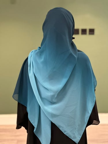 طرحة Z17 بترولي بلون مموج