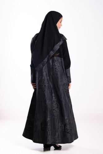 عباية شادن