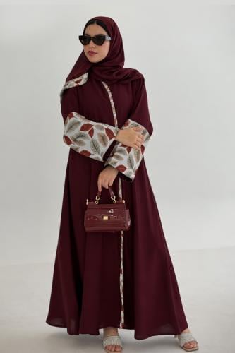 عباية ترف بتدخيله أوراق