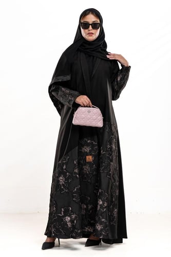 عباية نيارة