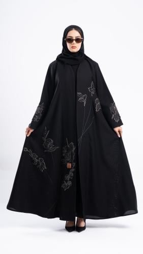 عباية ثريا بتطريز ورود