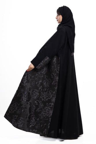 عباية رمسة بتدخيلة قماش جاكار هندي