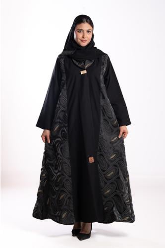 عباية فرح بقماش ارجنزا مطرز مطرز من الجوانب