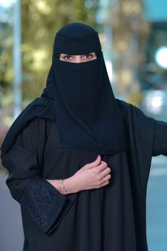 نقاب جنز كبير ب1 مطاط