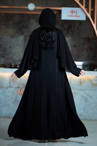 عباية اسود كلاسيك مع تدخيلات قيطان اسود