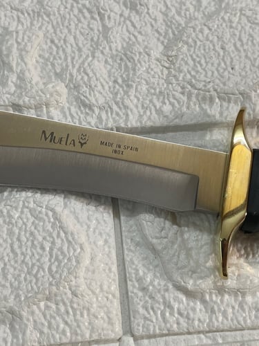 سكين جيشيه صناعه اسبانيه فخامه وجوده بجراب جلد