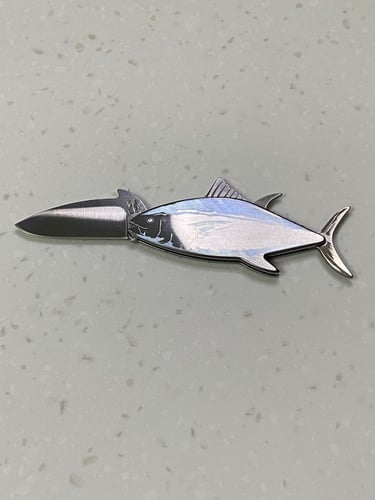 مطويه على شكل سمكه