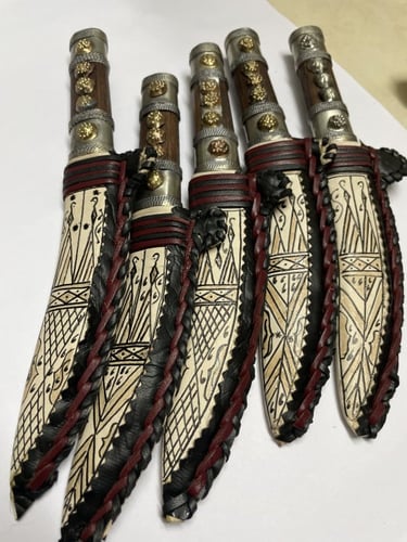 شفره عسيريه مقبض خشبي صناعه يدوي مقطوعه من ساطور ب...