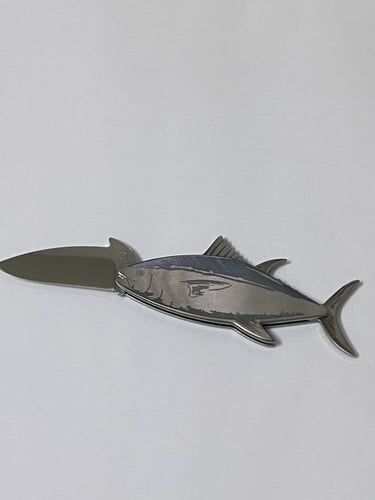 مطويه على شكل سمكه