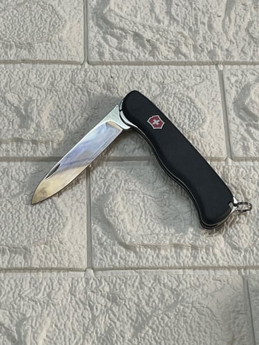 مطويه سويسريه بامان داخلى وملاقط ومنكاش