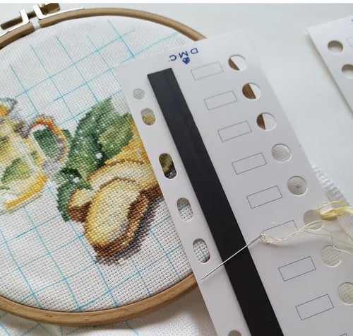 بطاقات مغناطيسية لترتيب الخيوط