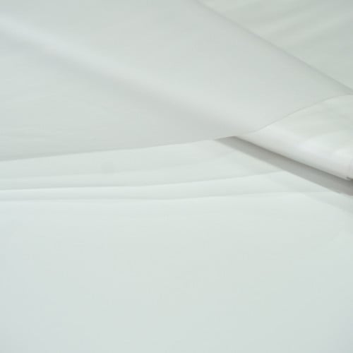 فازلين شفاف يزول بالماء