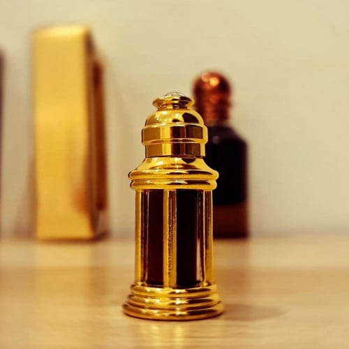 دهن عود تراد