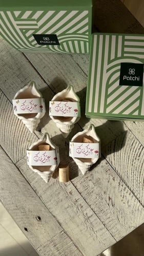 كوستر ميني صدفه للاكسسوار ات مع شوكلاته باتشي