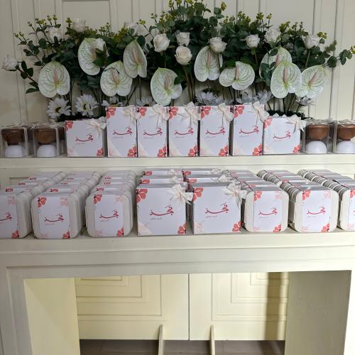 بكج 40 قطعه 10شنط اكسسوار 10مبخره 10مبخرة الورده 1...