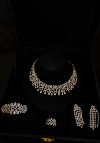 ‏Crystalt Glow
