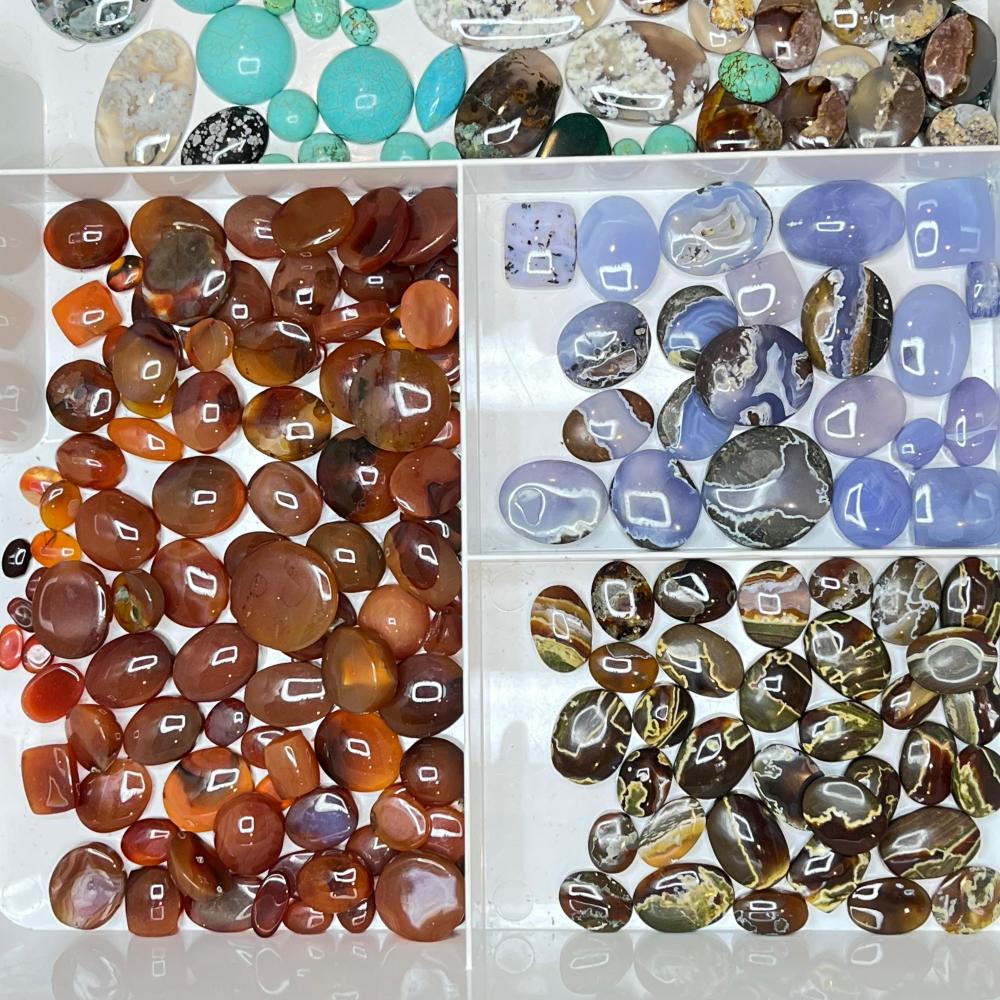 خاتم فضة مفصل عليه حجر يسر طبيعي صياغة يدوية فاخرة...