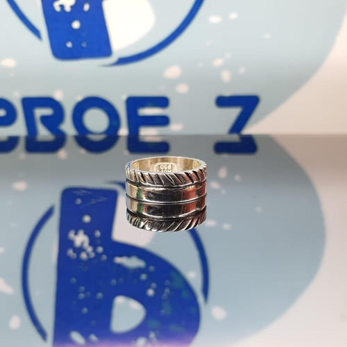 دبله مميزة وعصرية بصياغه يدوية PROF7 VIP بفضة عيار...