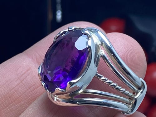 خاتم فضة عيار ٩٢٥ صياغة يدويه بفص اماتست طبيعي