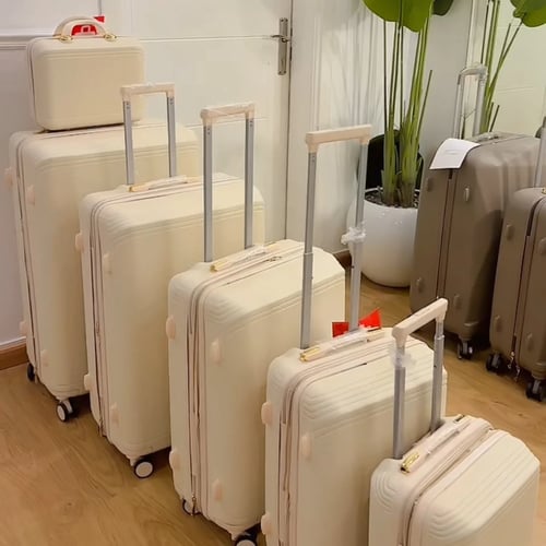 طقم شنط من ٧ قطع