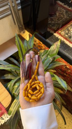 A Tasbih with a فاتوران and a karkousha