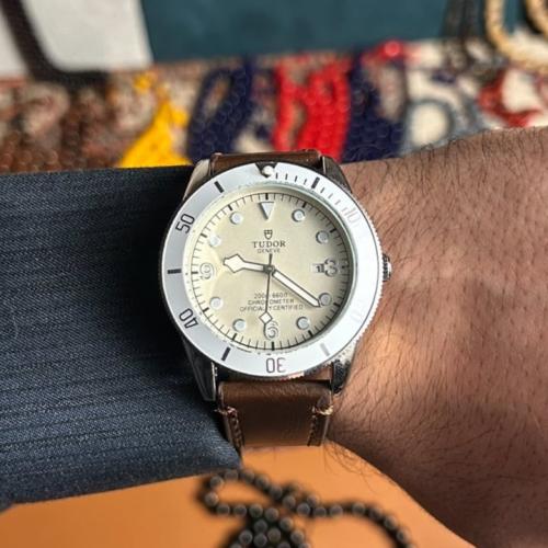 ساعة تيودور السويسرية جلد بتي