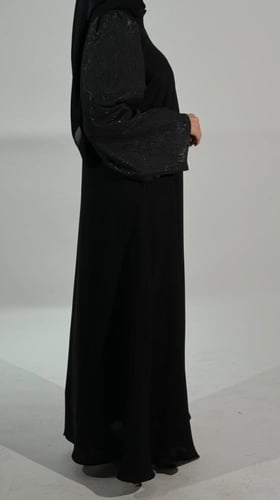 عباية تغريد