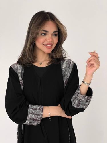 عبايه أميره