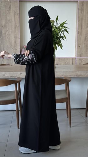 عباية جواهر