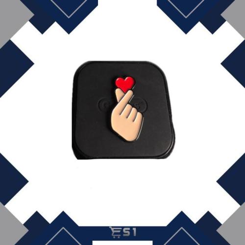 ملصق معدني | القلب الكوري #2