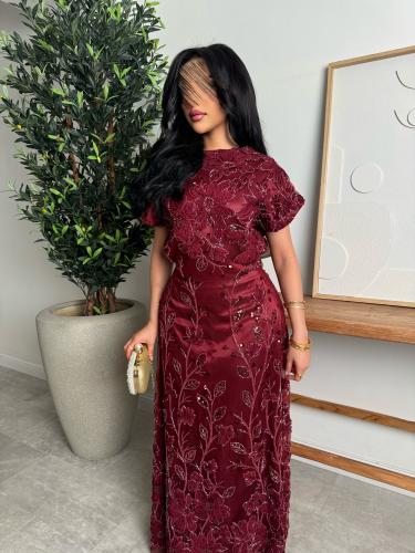 Two-piece evening set embroidered