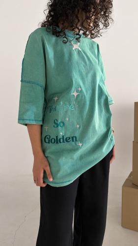 Baby green shirt oversize