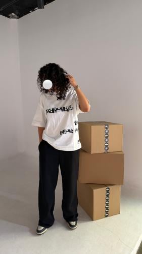 White shirt oversize