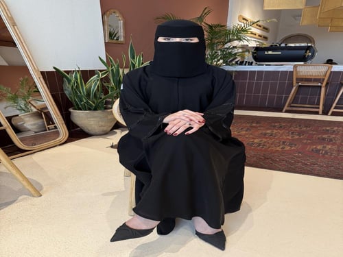 عبايه رقمها 007