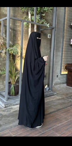 عباية رأس + طرحة مجاناً