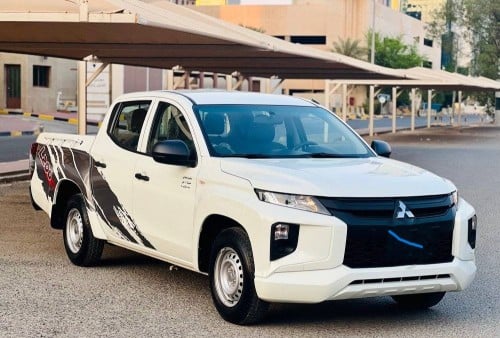 شمعة ونيت ميتسوبيشي 2020 - 2022