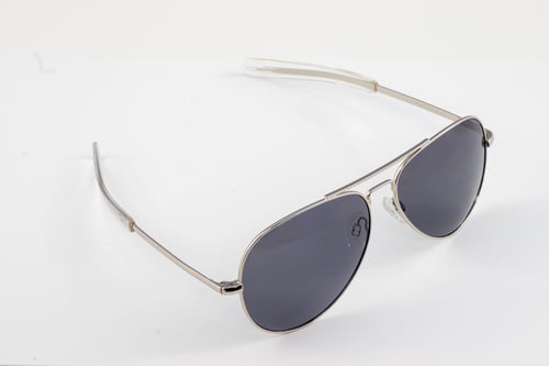 نظارة شمسية رجالية من بولو - فضي/رمادي