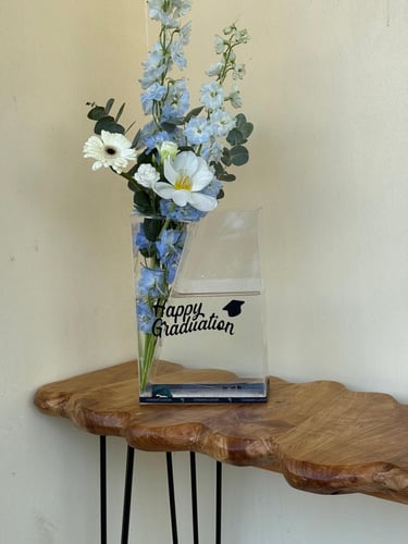 Acrylic box with the fish
