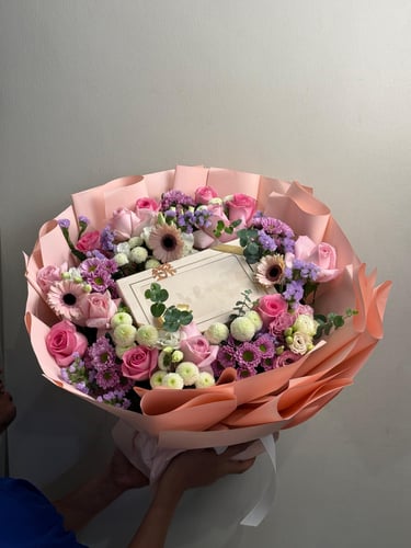 The life bouquet with Belgian chocolate 500 grams
