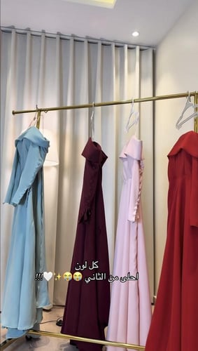 فستان ملكه فخم احمر& تيفاني & وردي & موف