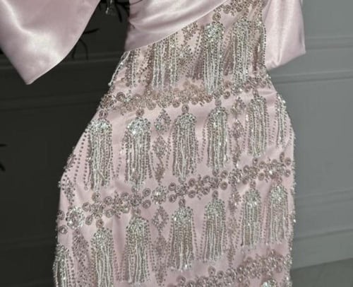 فستان سهره فخم وردي