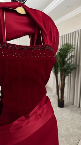 فستان سهره احمر جوخ وتفته