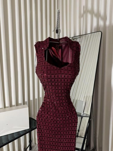 فستان سهره فخم برغندي